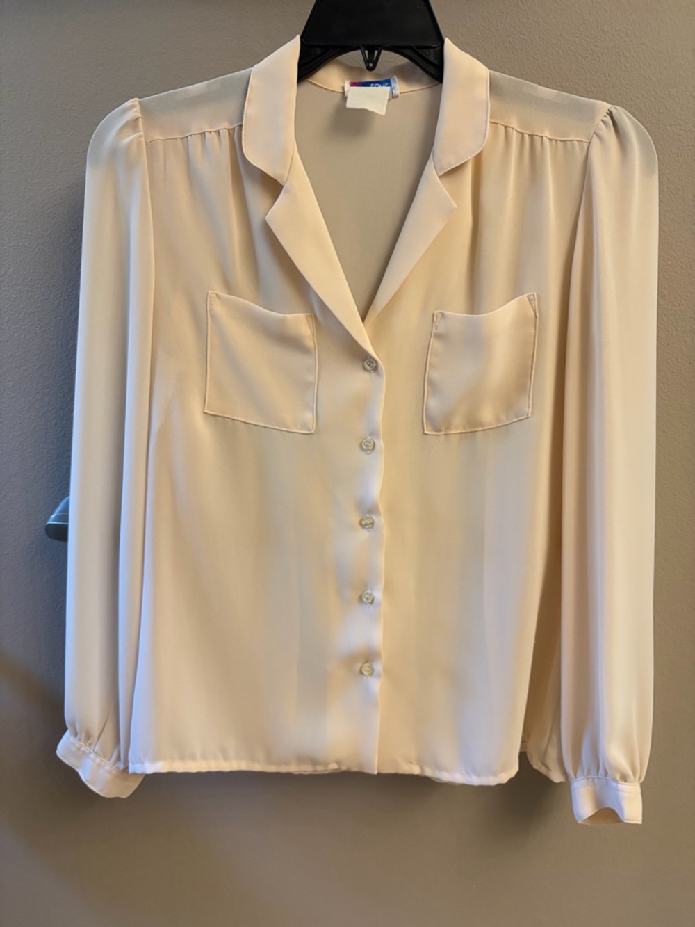 Women's Cream Button-Front Long Sleeve Blouse
